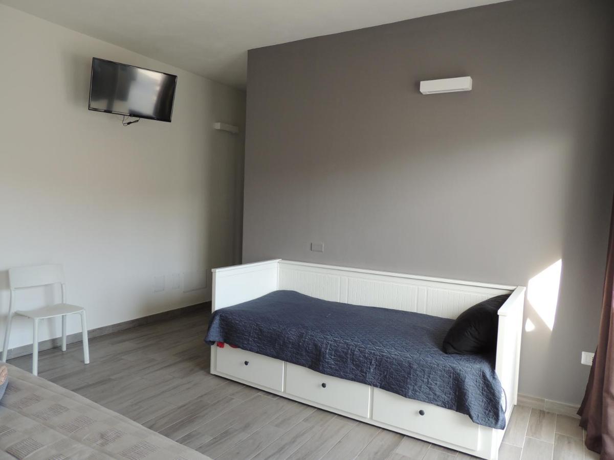 Bed and Breakfast Il Colle Del Barone Capoterra Exterior foto